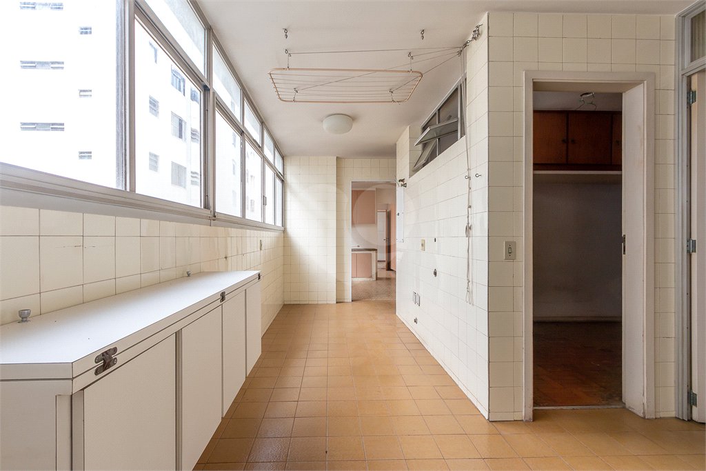Apartamento para venda em Higienópolis com 3 dormitórios, - R Gabriel Dos Santos.Estuda Permuta.