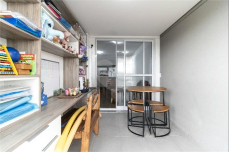 Apartamento de 02 dormitórios sendo 1 suíte