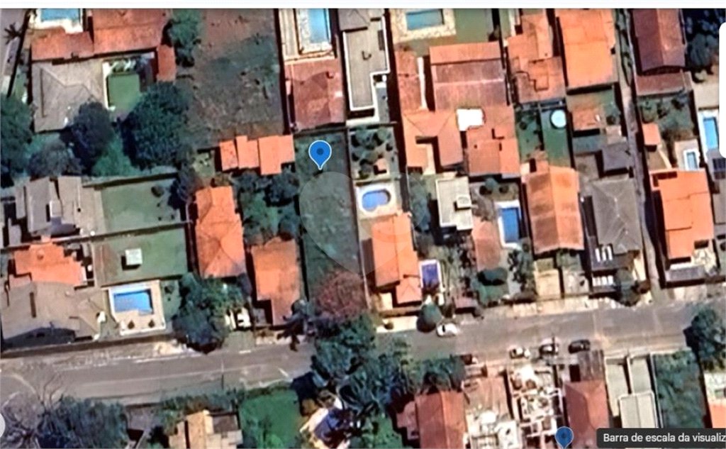 Terreno com 480m² à venda no Jardim dos Pinheiros