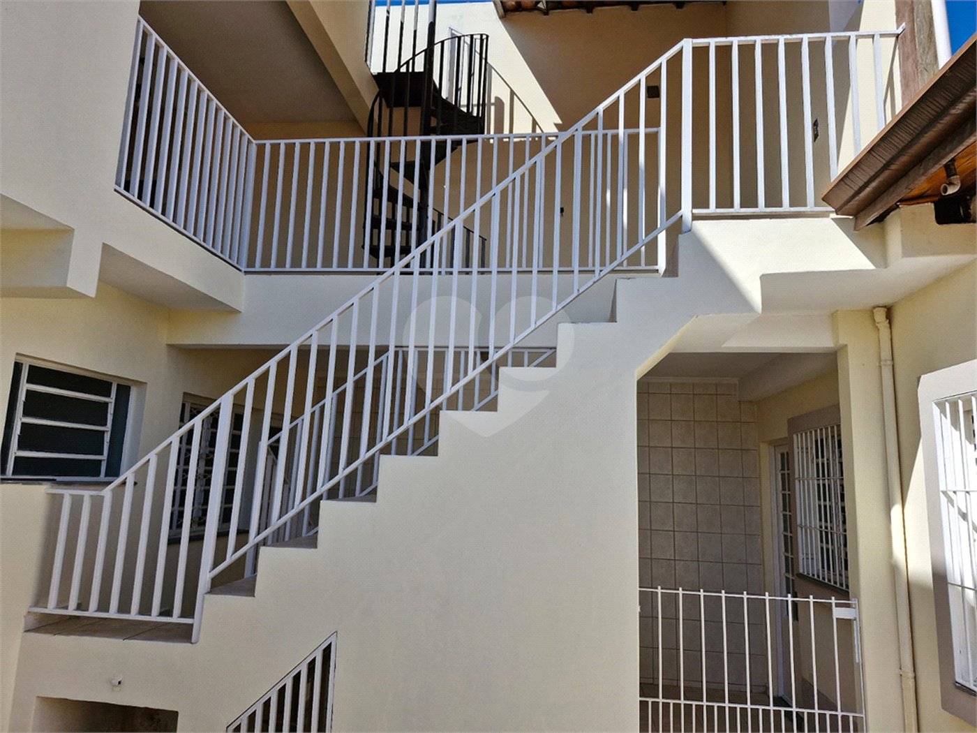Casa à venda no Alvinópolis com 4 Quartos com 153,67m² Área Construída