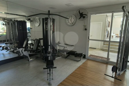 Apartamento à venda com 3 quartos, sendo 1 suíte, em Alto da Boa Vista, São Paulo, SP