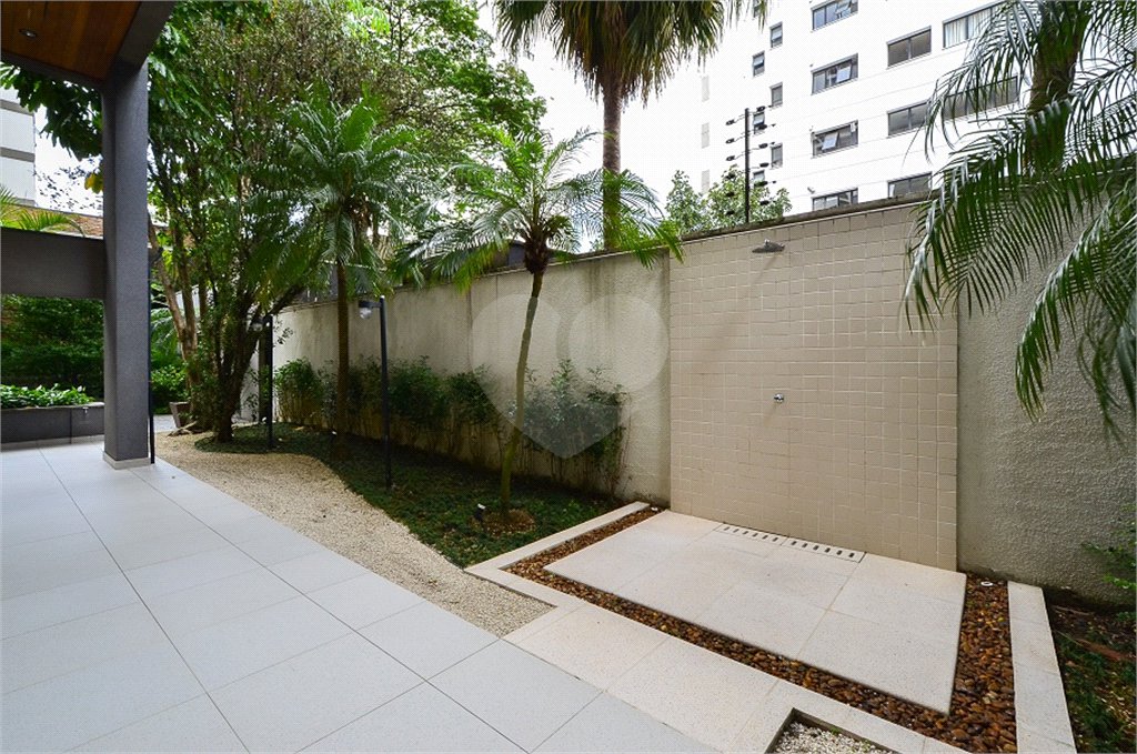 Imóvel de 226m² exclusivo com sala ampla 4 quartos, 2 suítes, 4 vagas Higienópolis