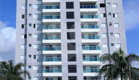 Apartamento à venda com 3 quartos, sendo 1 suíte,  em Parque Faber Castell I, São Carlos, SP