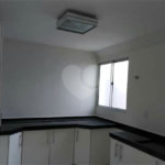 Apartamento no Condomínio Monte Nevada.