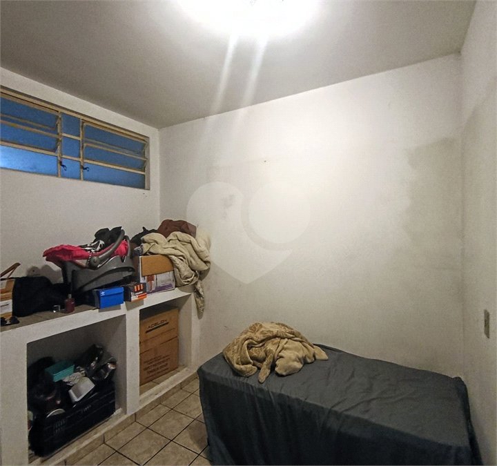 SOBRADO DE 426,0 M² COM 04 SUITES, SALÃO DE FESTAS, 06 VAGAS,06 BANHEIROS E PISCINA PARA LOCAÇÃO OU VENDA NO BARRO BRANCO
