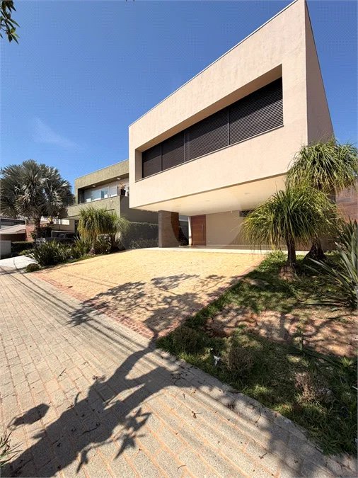 CASA À VENDA CONDOMINIO PORTAL BRAGANÇA | 4 SUÍTES | PISCINA