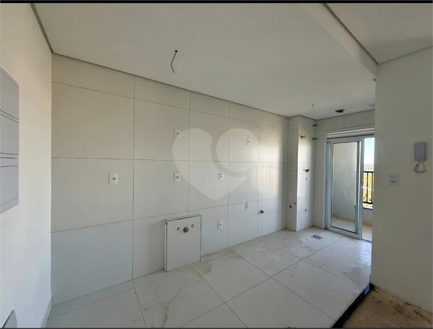 LINDO APARTAMENTO À VENDA – VILA BELA