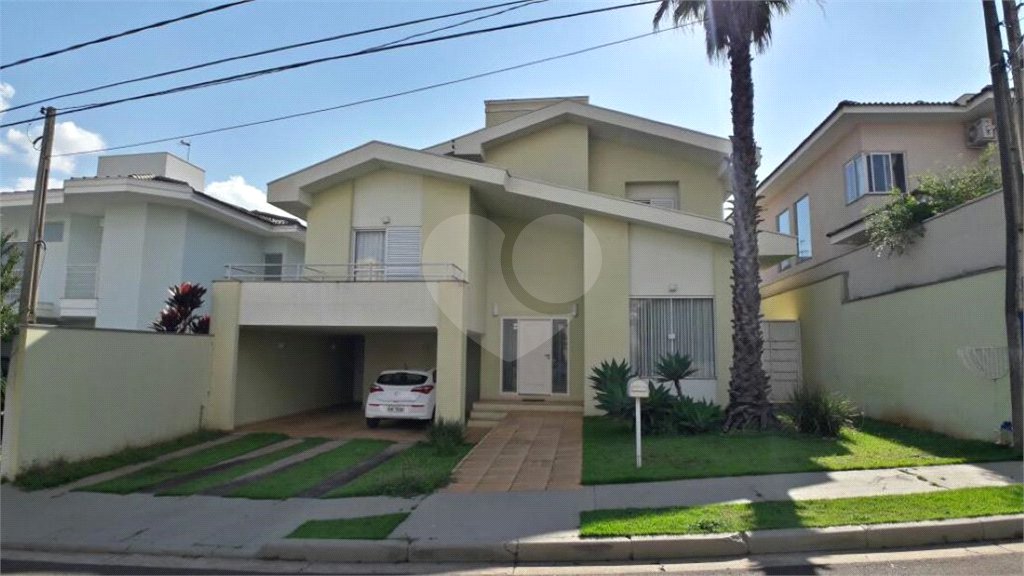 Sobrado para venda no Condomínio Faber