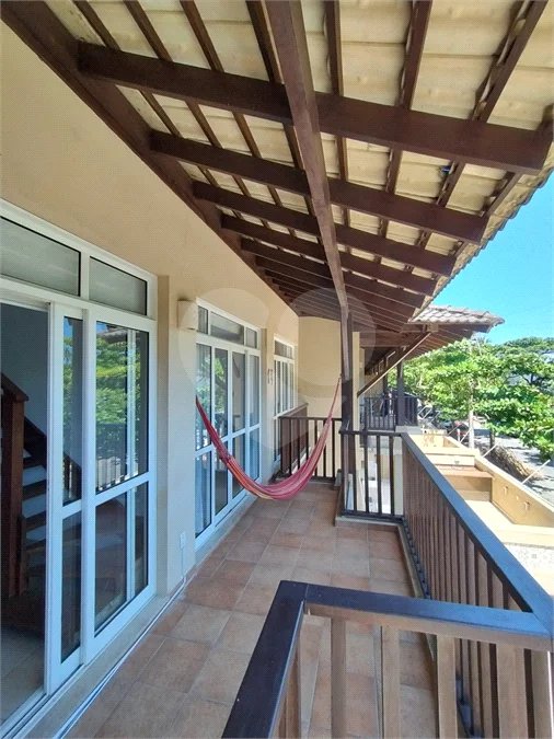 Apartamento Duplex bem localizado com 3 Quartos à venda, 120m² - Enseada, Guarujá - SP