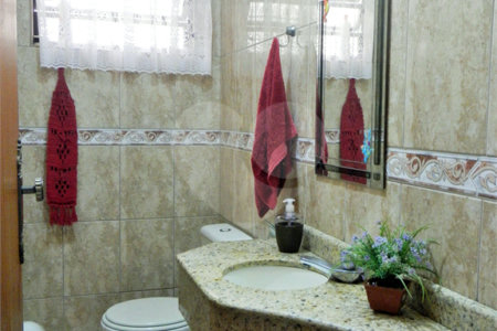Sobrado à venda na Saúde c/175m2 - 3 Quartos/1 Suíte/ 2 Vagas na garagem