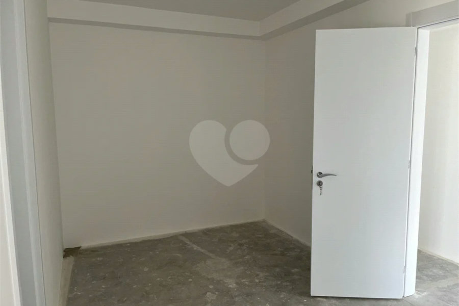 Apartamento de 175m2 à venda com 3 dormitórios e 3 vagas no Paraíso