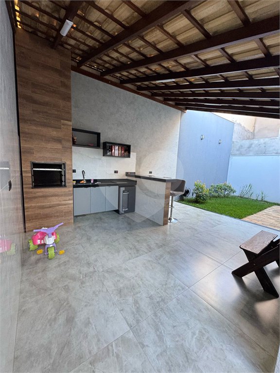 Casa à Venda no Bairro Santa Júlia – Ampla, Moderna e Bem Localizada