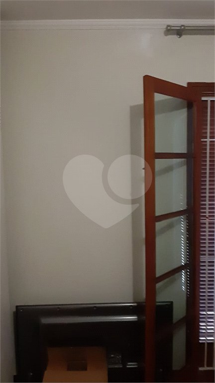 Sobrado venda ou locação HORTO com 254m2, 4 quartos, 2 sala, 2 cozinha, quintal e 3 vagas de garagem