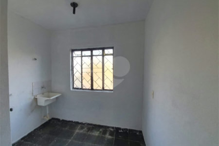 Apartamento com 1 dormitório.