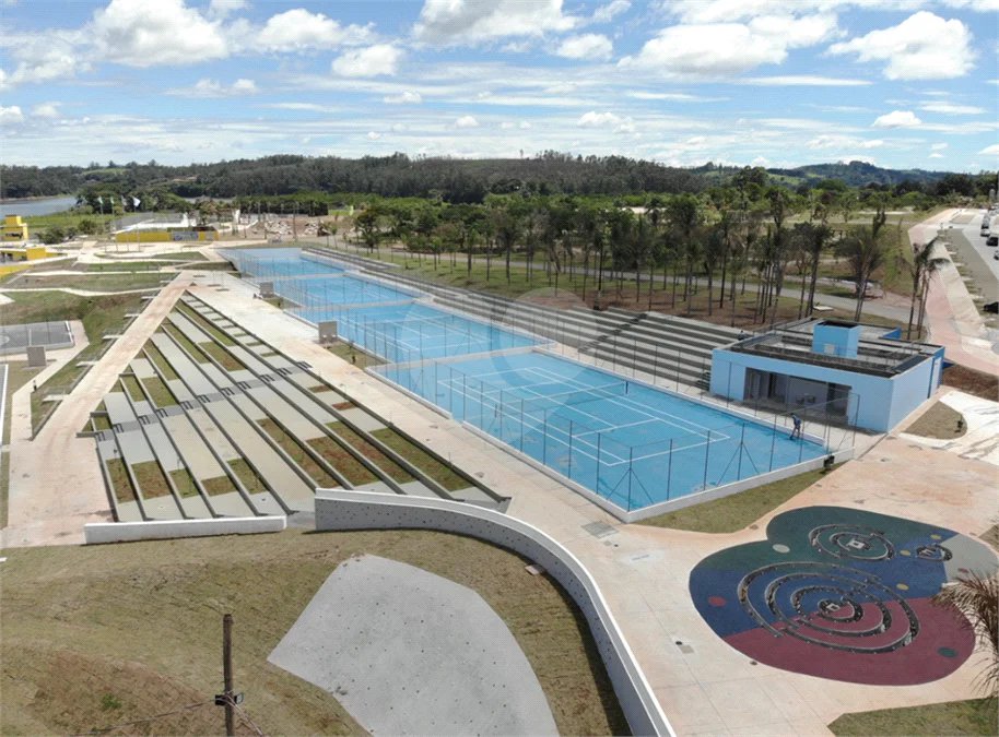 Terreno 801 m² à venda ou locação | Malota (Jardim Samambaia) | Jundiaí