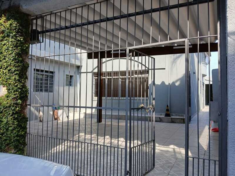 Sobrado à venda com 3 quartos, sendo 1 suíte, em Jaguaré, São Paulo - SP