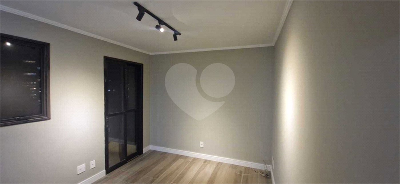 Aparrtamento Vila Mariana 1 dorm, 35m² 1 vaga, piscina