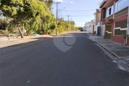 Casa para venda no Jardim Jóckei Club