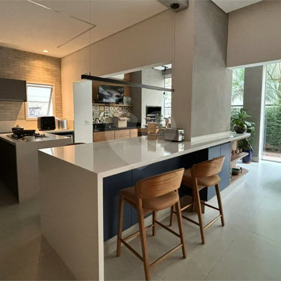 Apartamento Garden na Mooca de 322m² com 3 suítes e 5 vagas.