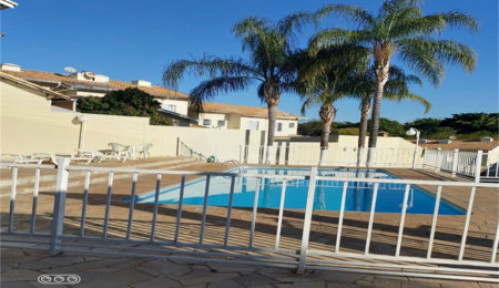 Casa à venda com 3 quartos, sendo 1 suíte,  no condomínio Village Paineras, São Carlos - SP