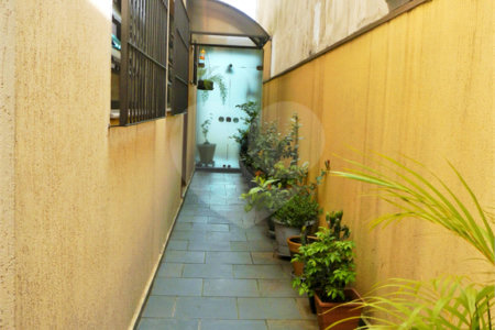 Sobrado à venda na Saúde c/175m2 - 3 Quartos/1 Suíte/ 2 Vagas na garagem