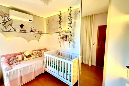 Casa de Alto Padrão à venda com 4 quartos, sendo 1 suíte, em condomínio, Cotia - SP