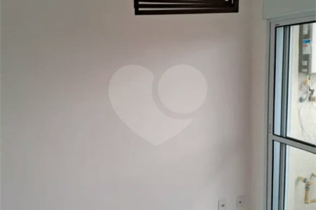 Apartamento à venda com 34m² - Mooca.