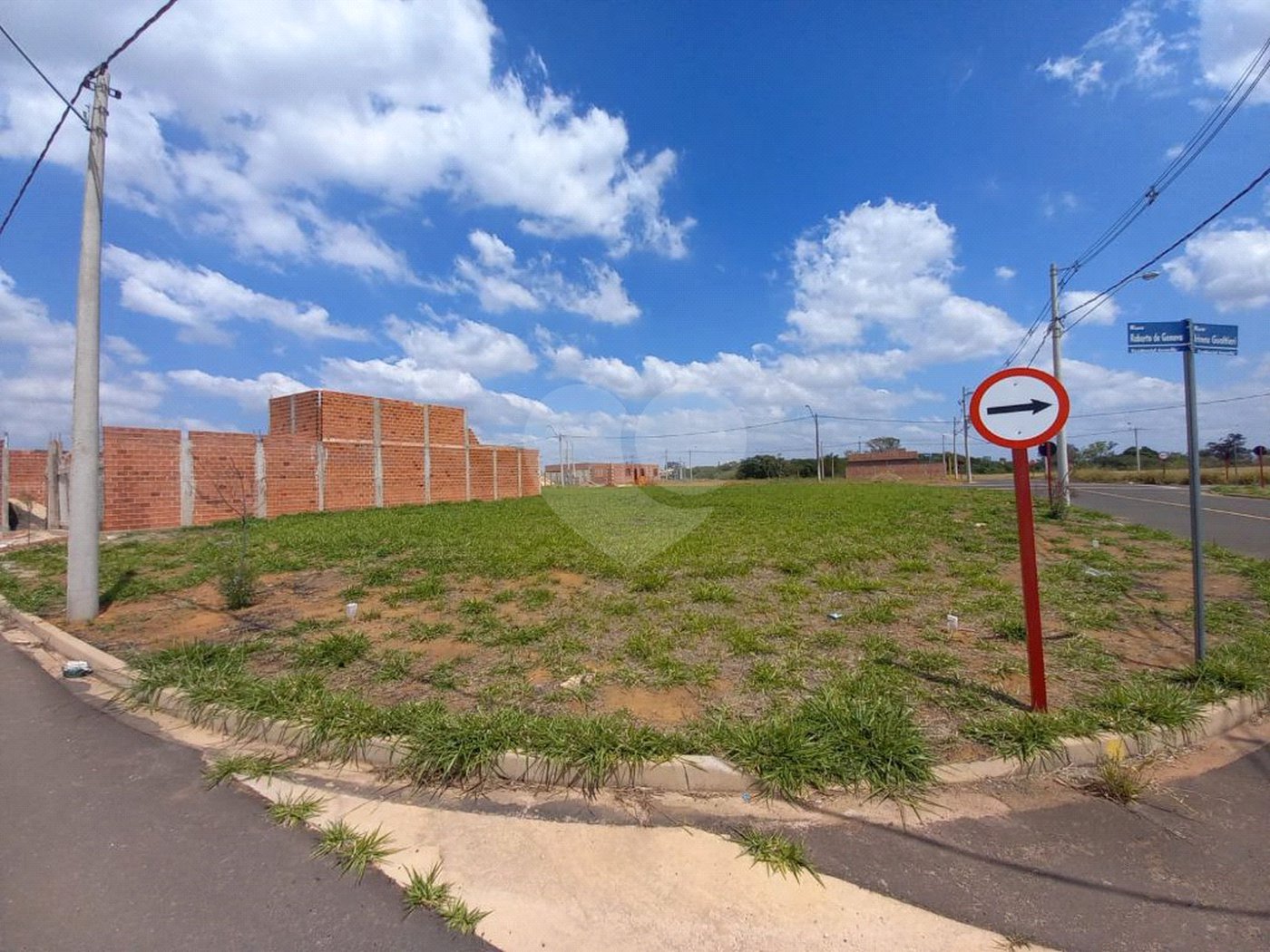 Terreno a venda no Arcoville