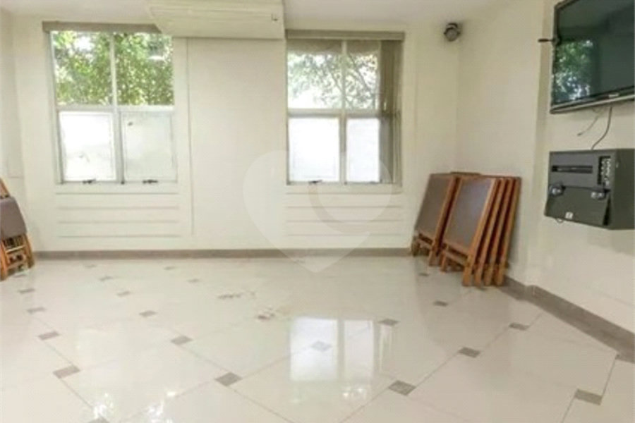 Apartamento à venda com 2 quartos em Jardim Íris, São Paulo, SP