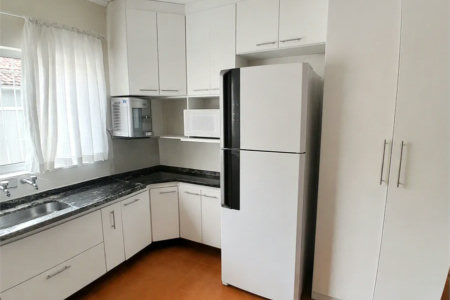 Sobrado à venda com 4 quartos, sendo 2 suítes, em Butantã, São Paulo, SP