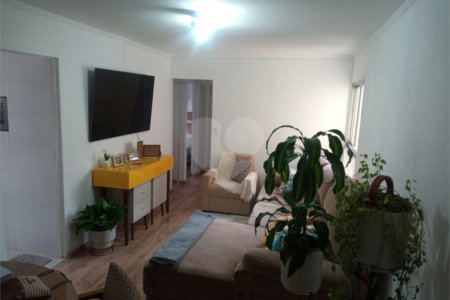 Apartamento na Saúde para vender com 62m2