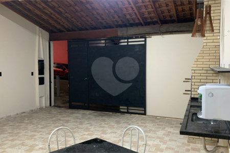 Casa a venda dois Quartos um banheiro