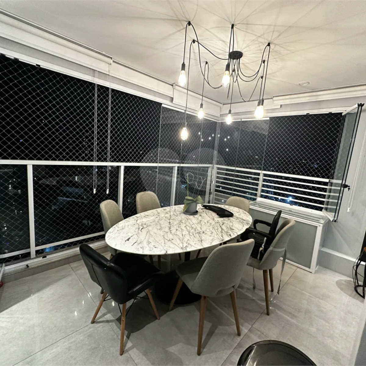 Apartamento para alugar com 2 quartos, sendo 1 suíte, em Chácara Flora, São Paulo, SP