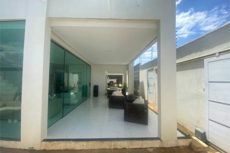Casa à venda com 4 suítes em Loteamento Jardim Europa, Balsas, MA