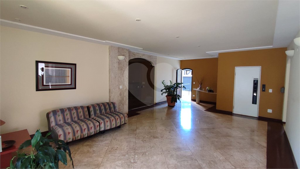 Apartamento de 3 dormitórios à Venda - Jardim Bethânia