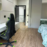 Condomínio London Park – Indaiatuba/SP - Uma casa simplesmente encantadora, em uma das posições mais desejadas do Condomínio London Park, com fundo para a mata, proporcionando privacidade, tranquilidade e uma conexão incrível com a natureza. Terreno: 318,12 m² - Área construída: 265,09 m²