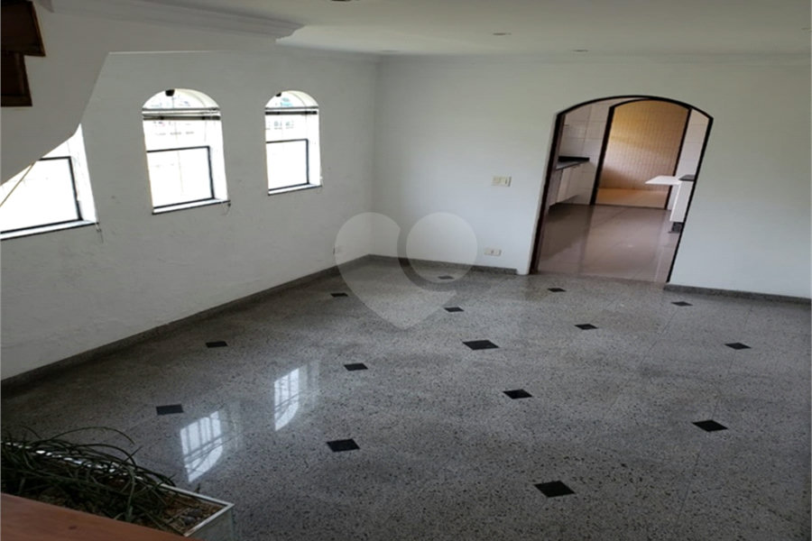 Sobrado à venda com 3 quartos, sendo 1 suíte,  em Vila Maria, São Paulo, SP