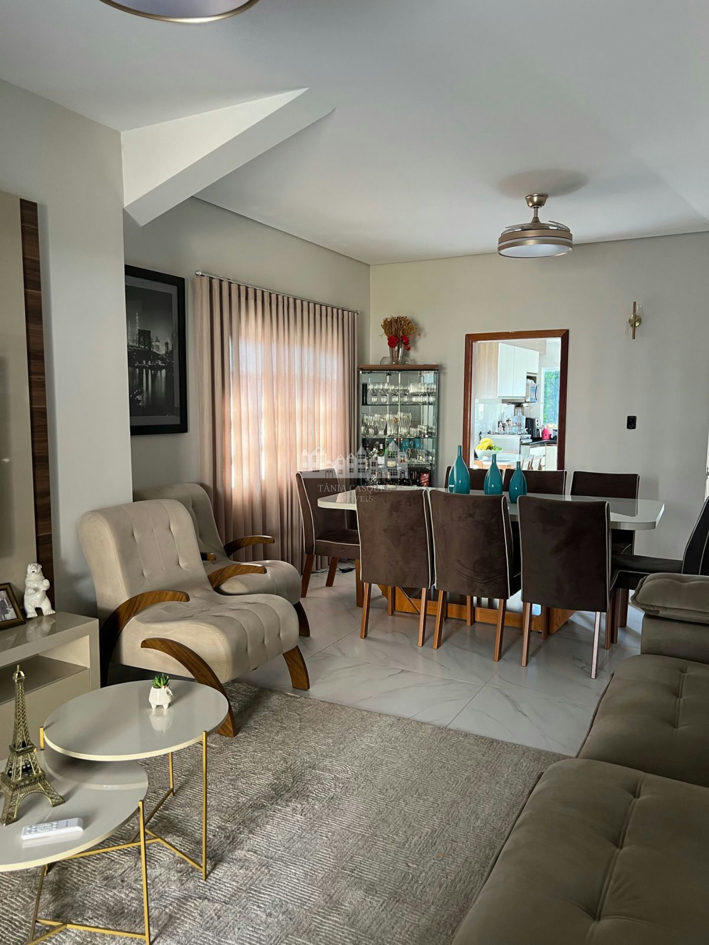 Casa à venda com 3 quartos, sendo 1 suíte, em Retiro das Fontes, Atibaia, SP
