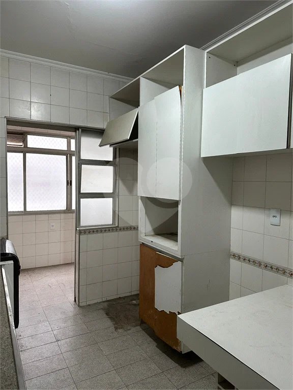 Amplo e Clássico: Apartamento de 90 m² em Higienópolis!