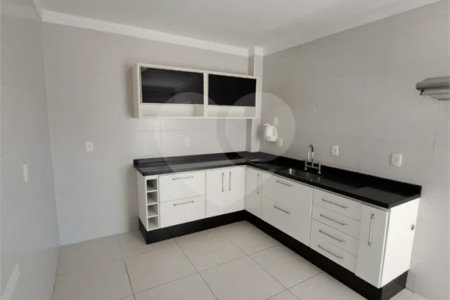 Apartamento a venda com 2 dormitórios 1 suíte 2 vagas de garagem