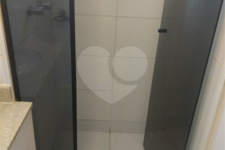 Apartamento 82 m² com varanda 2 dormitórios sendo 1 suítes 1 vaga.