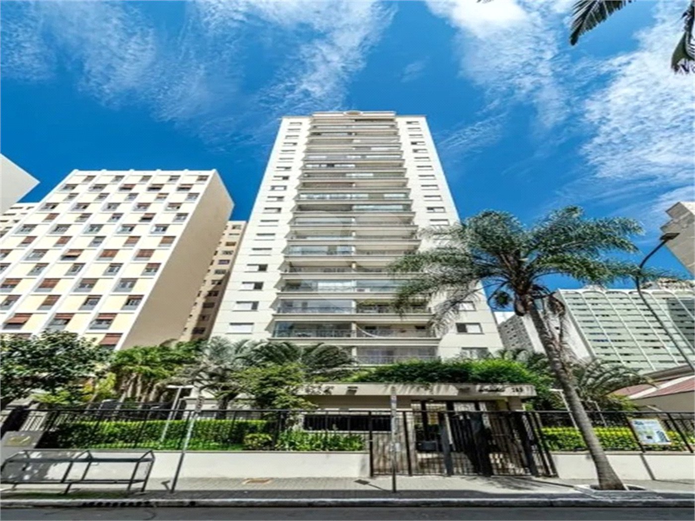 Apartamento à venda com 3 quartos, sendo 1 suíte, em Vila Buarque, São Paulo, SP