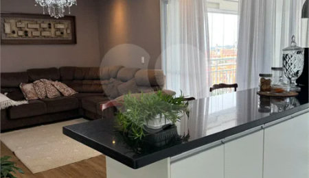 Apartamento à venda com 3 quartos, sendo 1 suíte,  em Vila Suissa, Mogi das Cruzes, SP