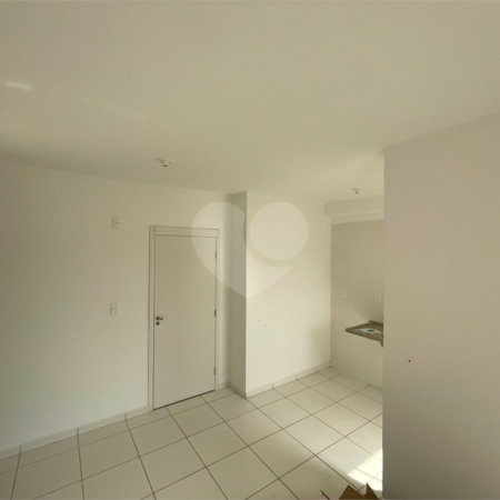 Apartamento para venda no Condomínio Residencial Vila das Flores.
