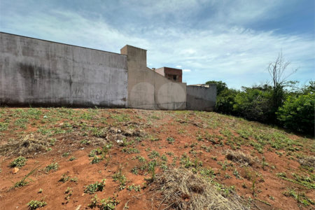 Terreno a venda