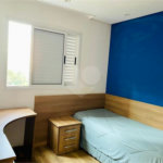 Apartamento de 03 dormitórios sendo 1 suíte e 02 vagas de garagem.