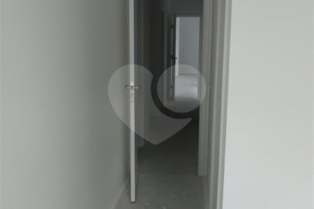 Apartamento tipo garden, novo, nunca habitado. 4 suítes