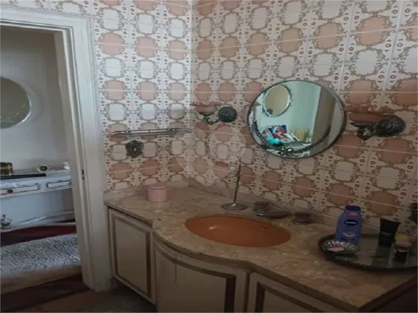 Excelente casa no bairro Cambuci/Aclimação - Ótima localização.