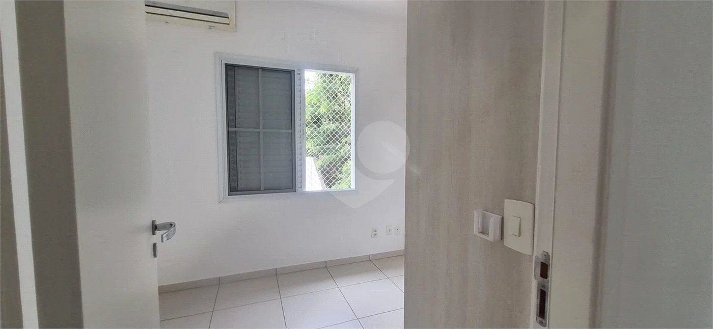 Lindo sobrado com 3 dormitórios (1 suíte com closet) e a.c. em todos os ambientes. à venda, 150 m², por R$ 960.000,00 no condomínio Casa Bella, em Indaiatuba/SP.