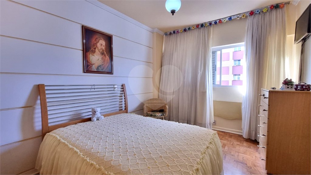 Apartamento à Venda na Bela Vista com 60m², Excelente Localização e Potencial de Reforma